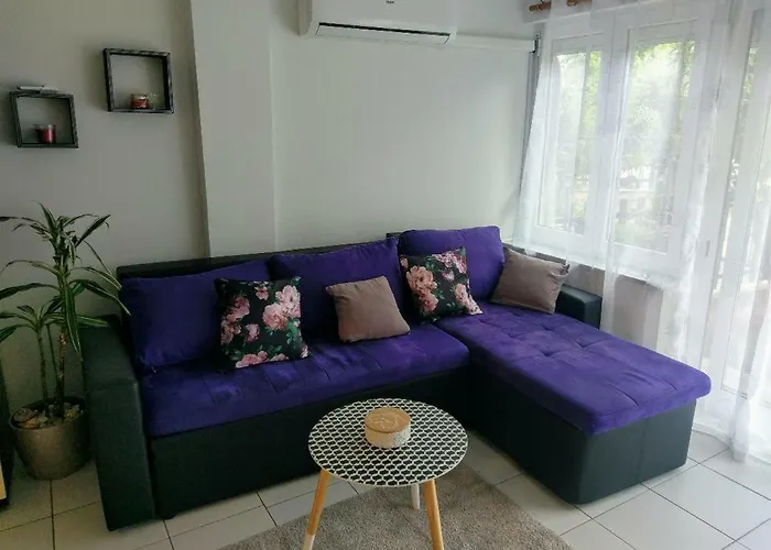 Lovely With Garden And Terrace Apartmán Rijeka
