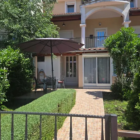 Lovely With Garden And Terrace * Rijeka